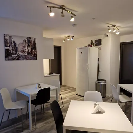 Nefelejcs Vendeghaz Guest house *